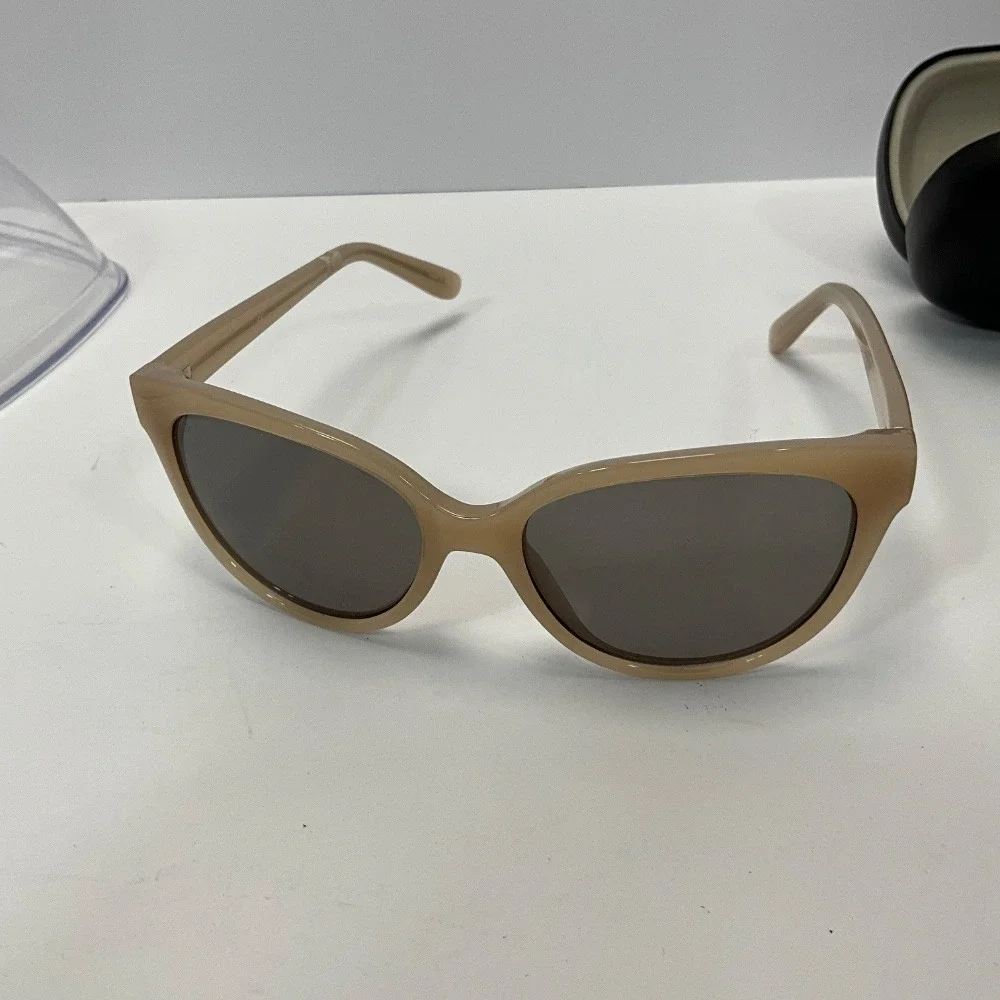 Ann Taylor elevate your